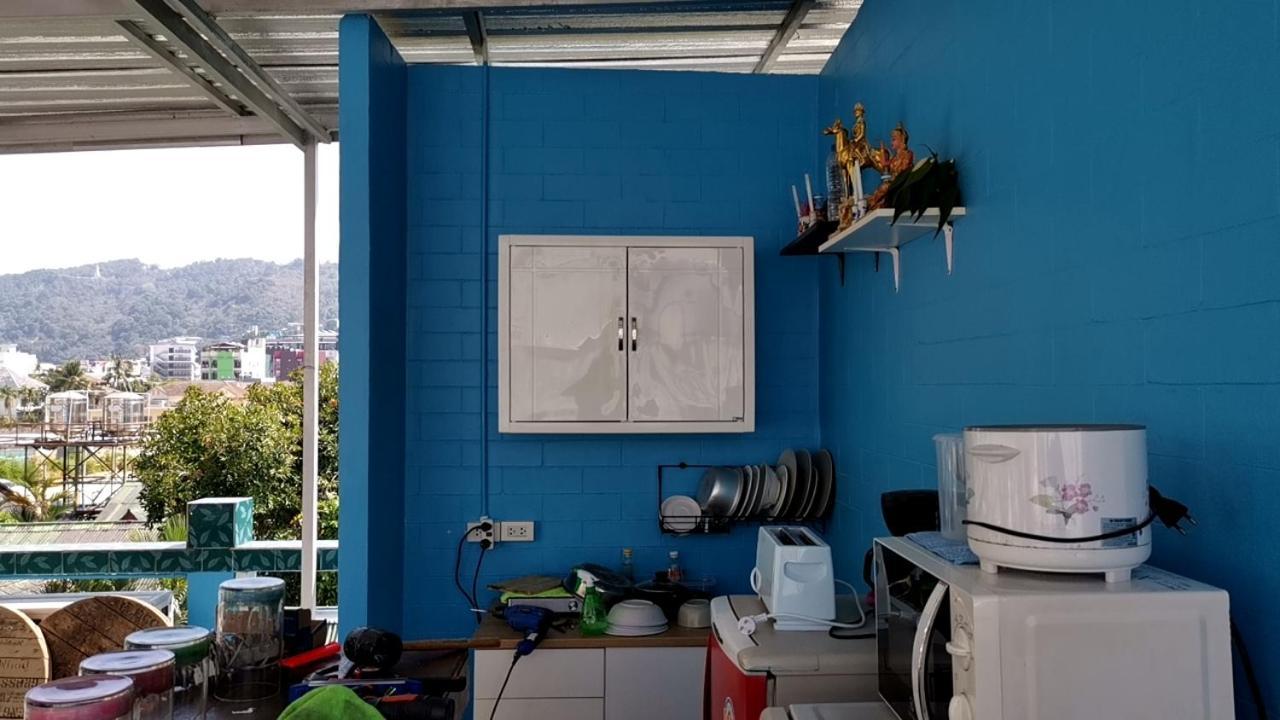 myPatong GuestHouse - Hostel Eksteriør billede