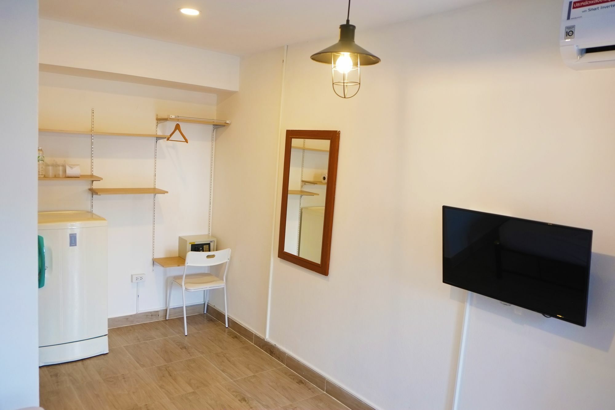 myPatong GuestHouse - Hostel Eksteriør billede