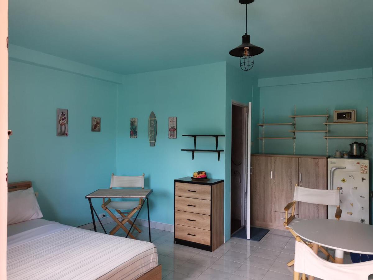 myPatong GuestHouse - Hostel Eksteriør billede
